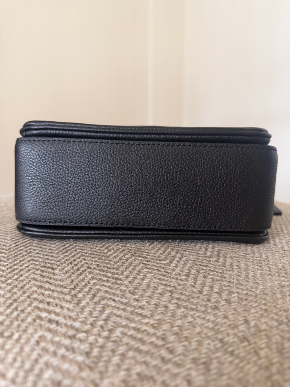 Coach Cassie Leather Crossbody Bag 19 - Picture 10 of 13